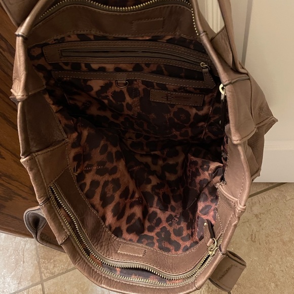 B. Makowsky Tan Grey Leather Tote EUC 15 X 11 - Picture 10 of 12